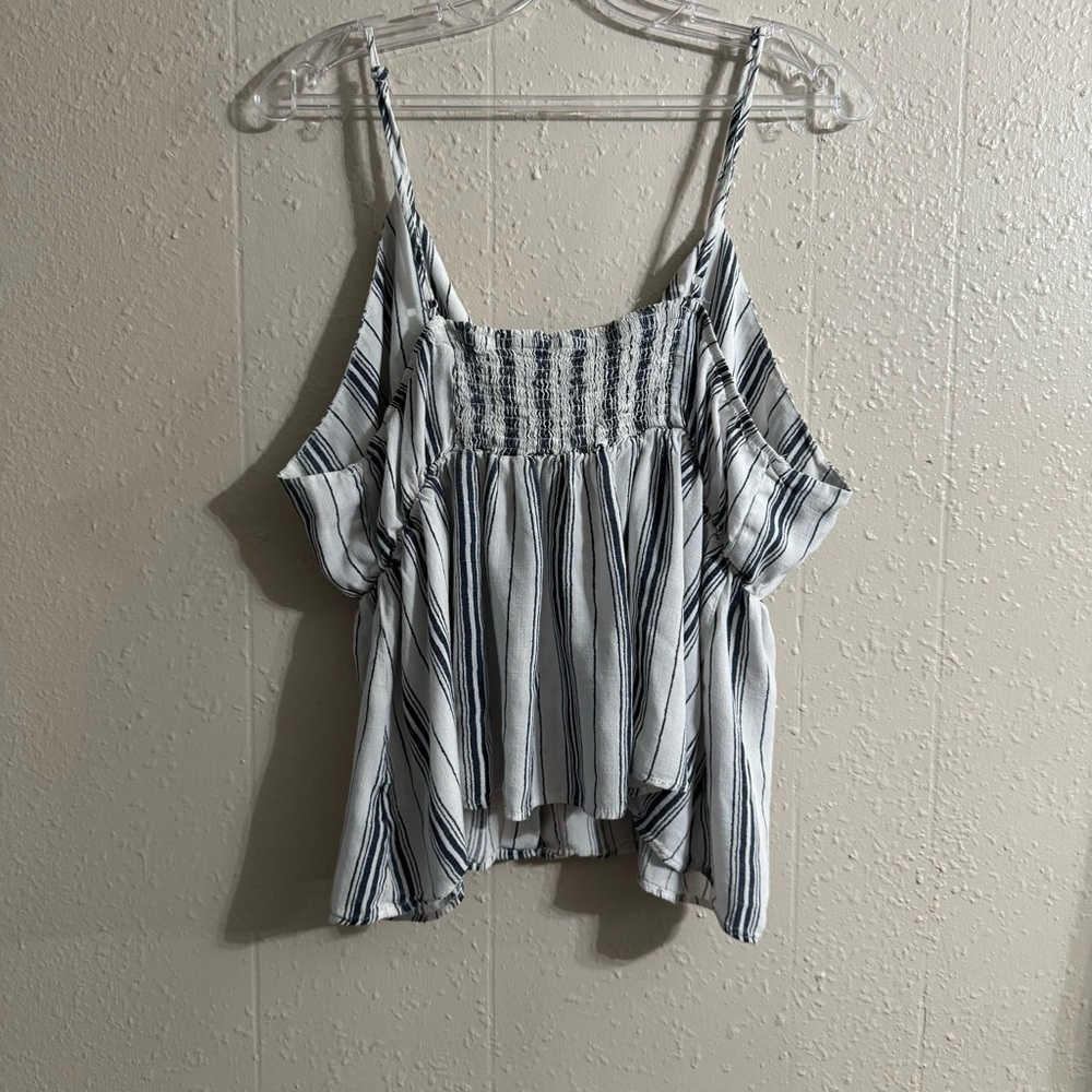 Striped Top - Picture 5 of 5